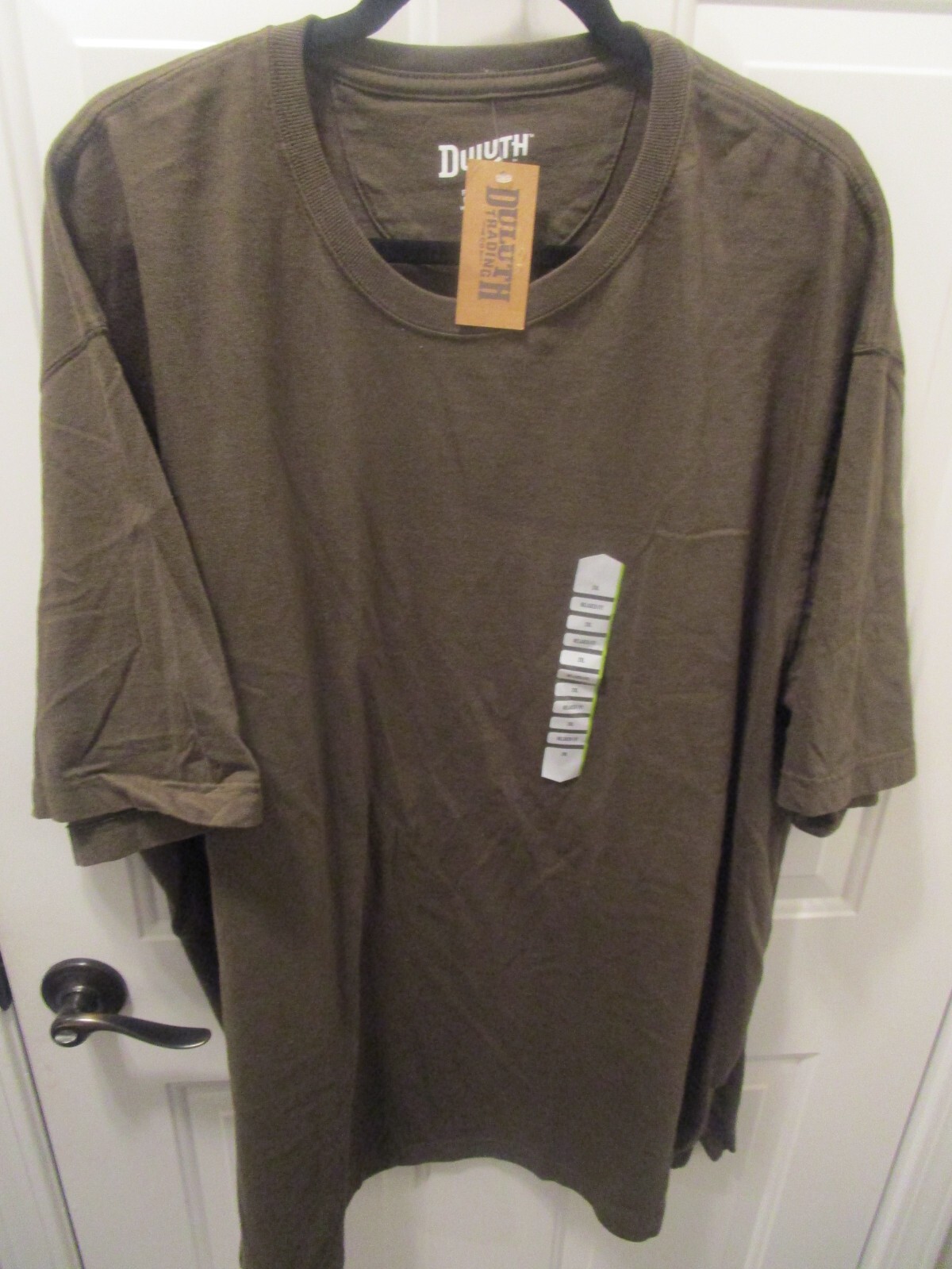 DULUTH TRADING S/S LONGTAIL T RELAXED FIT T-SHIRT IN TARMAC BROWN SIZE 2XL NEW gallery