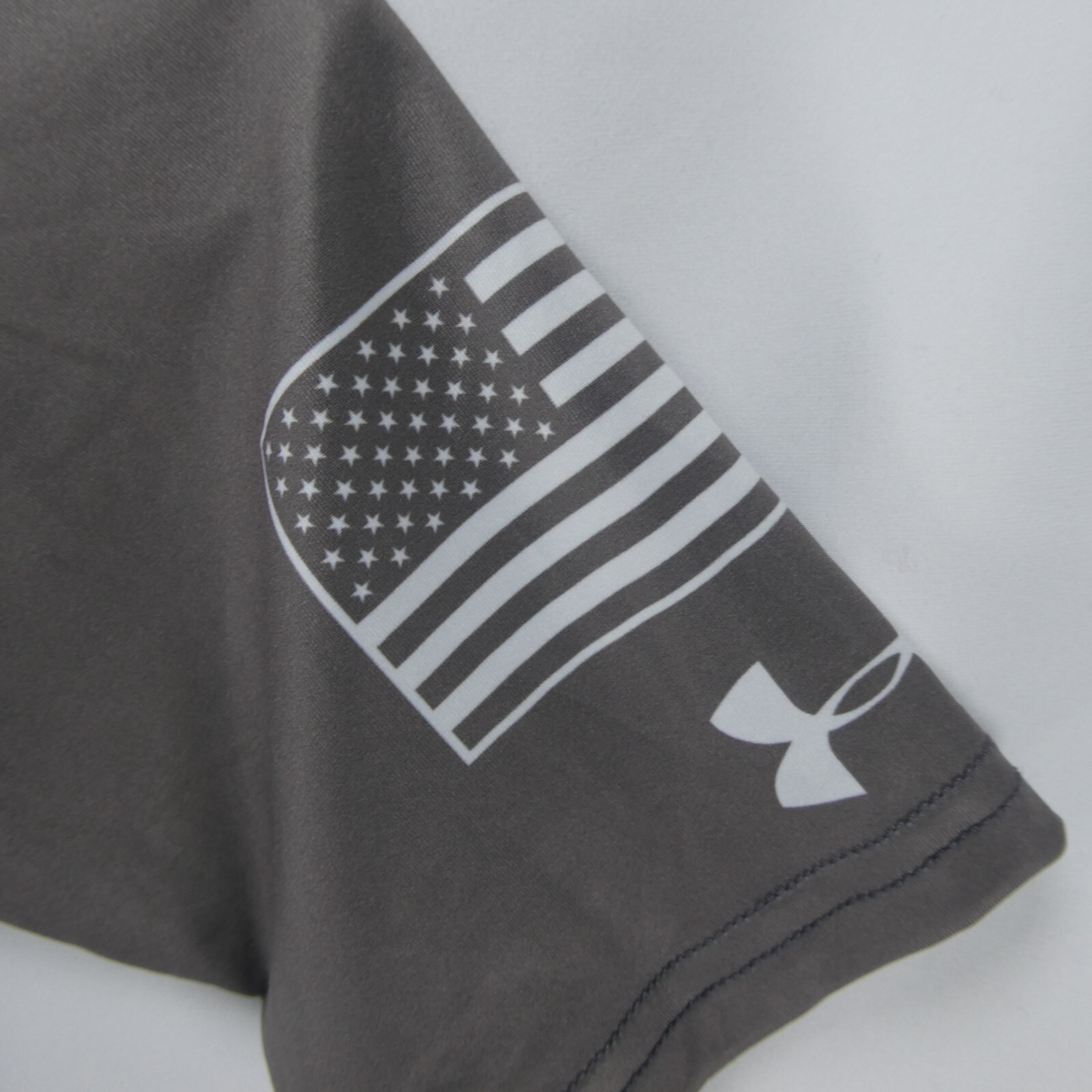 New Under Armour Men's Blue Gray Large US Navy Shirt Rash Guard Lightweight gallery