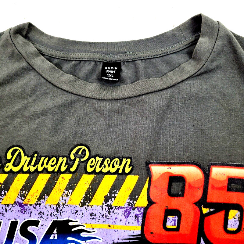 Racing Raceway Cars Men's T-Shirt Sz 1XL Short Sleeve Cotton Blend Gray Multi gallery