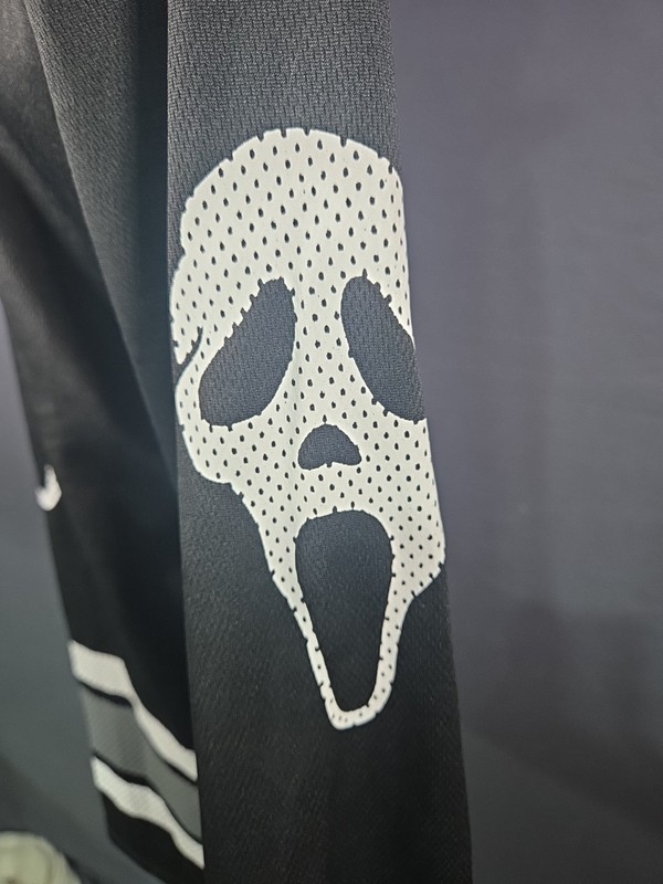 Scream Ghost Face Jersey Black V Neck Size XL Licensed Halloween Regular Fit gallery