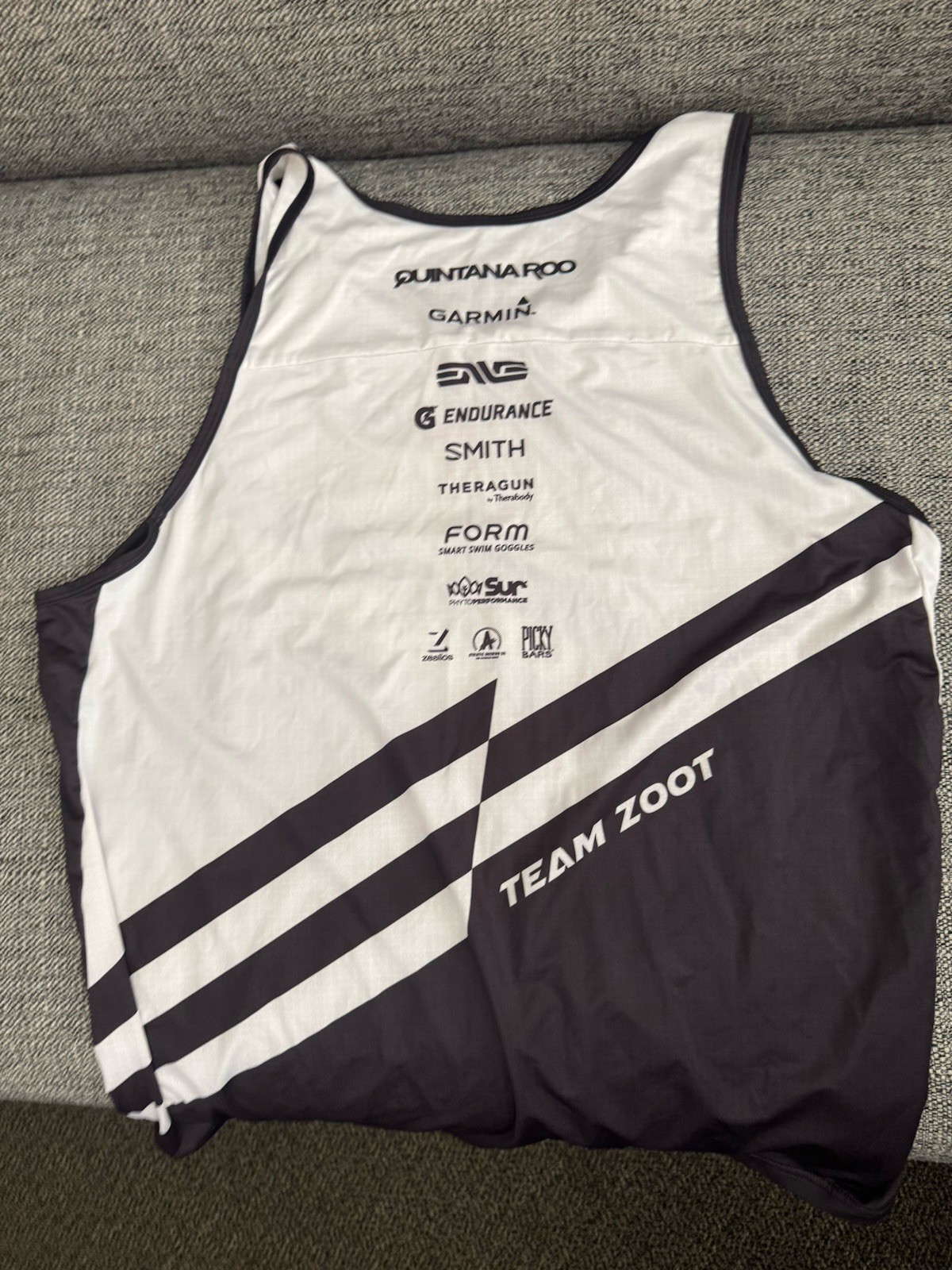 Team Zoot Men’s XL Tank Top White/black Almost Unused gallery