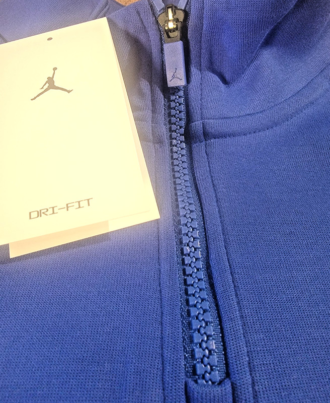 Jordan Dri-FIT 1/4 Zip, Game Royal Blue, Men’s Size L gallery