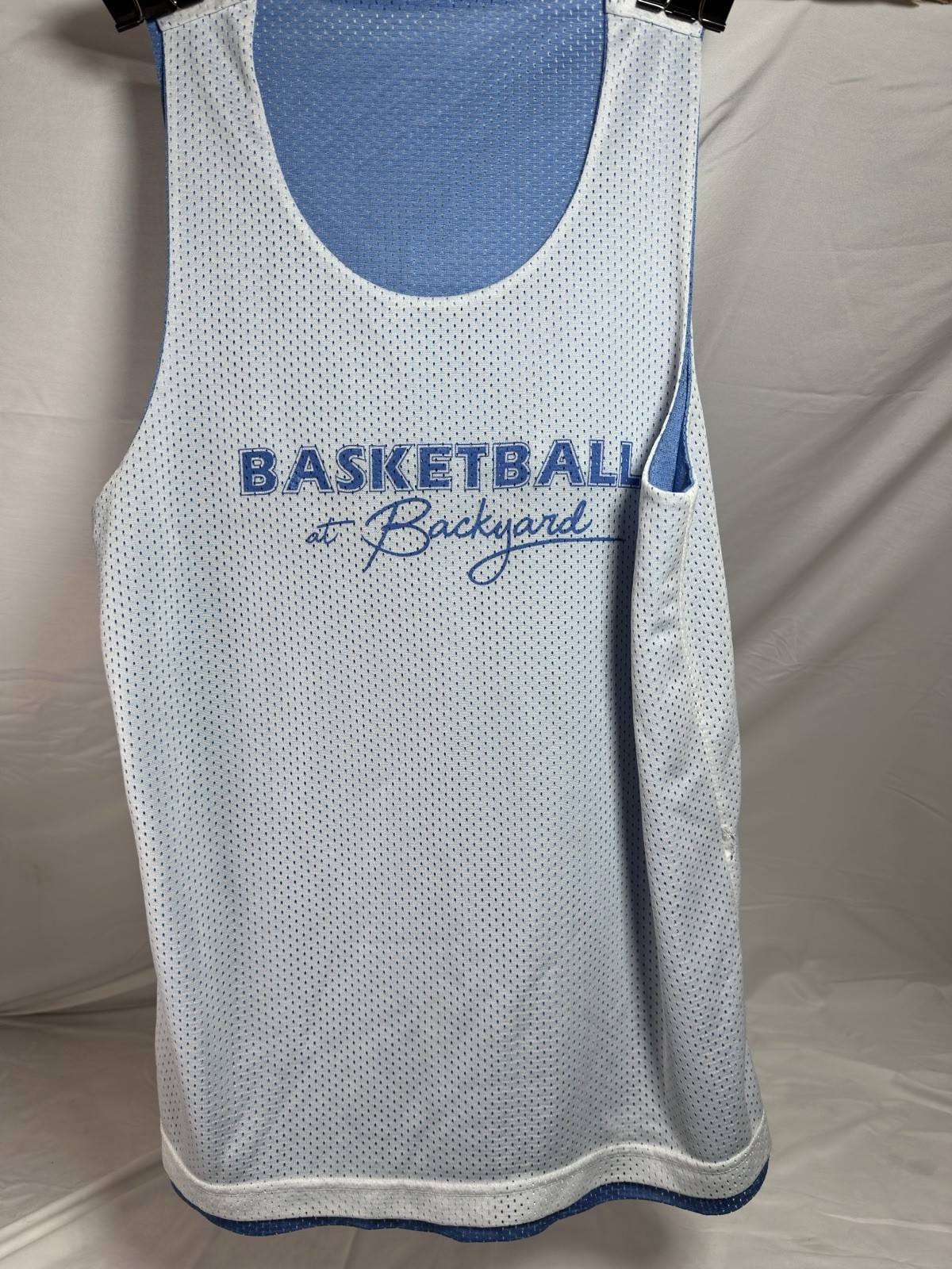 Mens Mesh Lined Sleeveless Light Blue / White Reversible Basketball Jersey Sz SM gallery