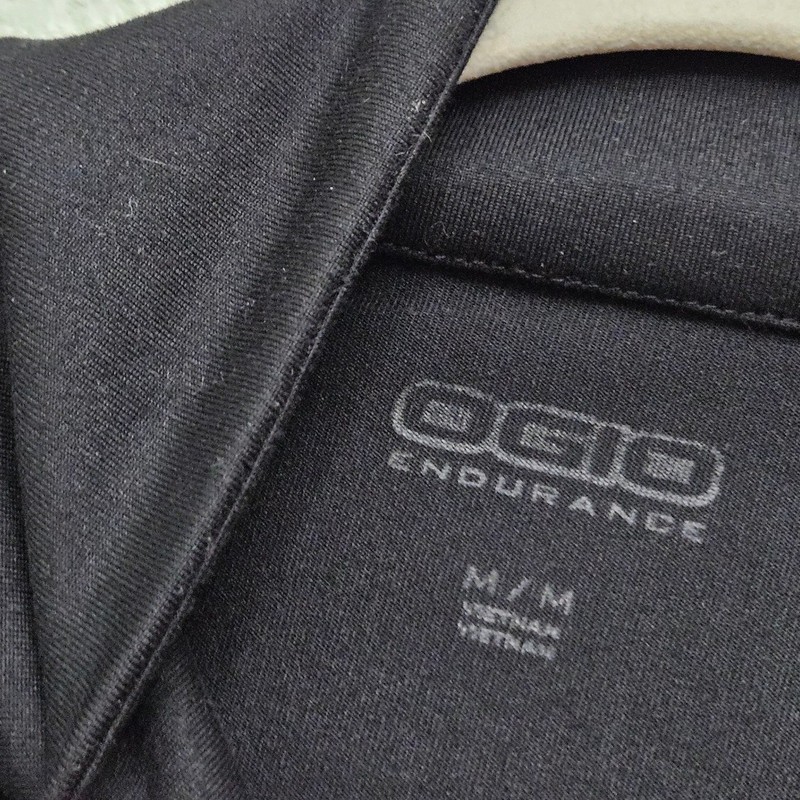 OGIO Endurance Pullover Mens Medium Black 1/4 Zip Stretch Active Gym Training gallery