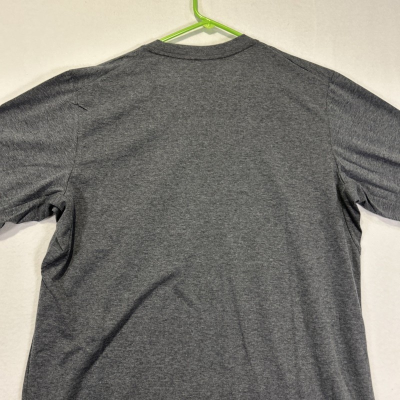 Adidas Mens Aeroready Training Essentials Tshirt Large Short Sleeve Gray IC7444 gallery