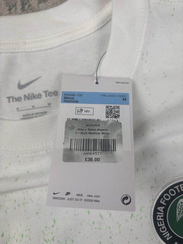 Size Medium - Nike World Cup T-Shirt Nigeria x Slawn White Green IR0496-100 gallery