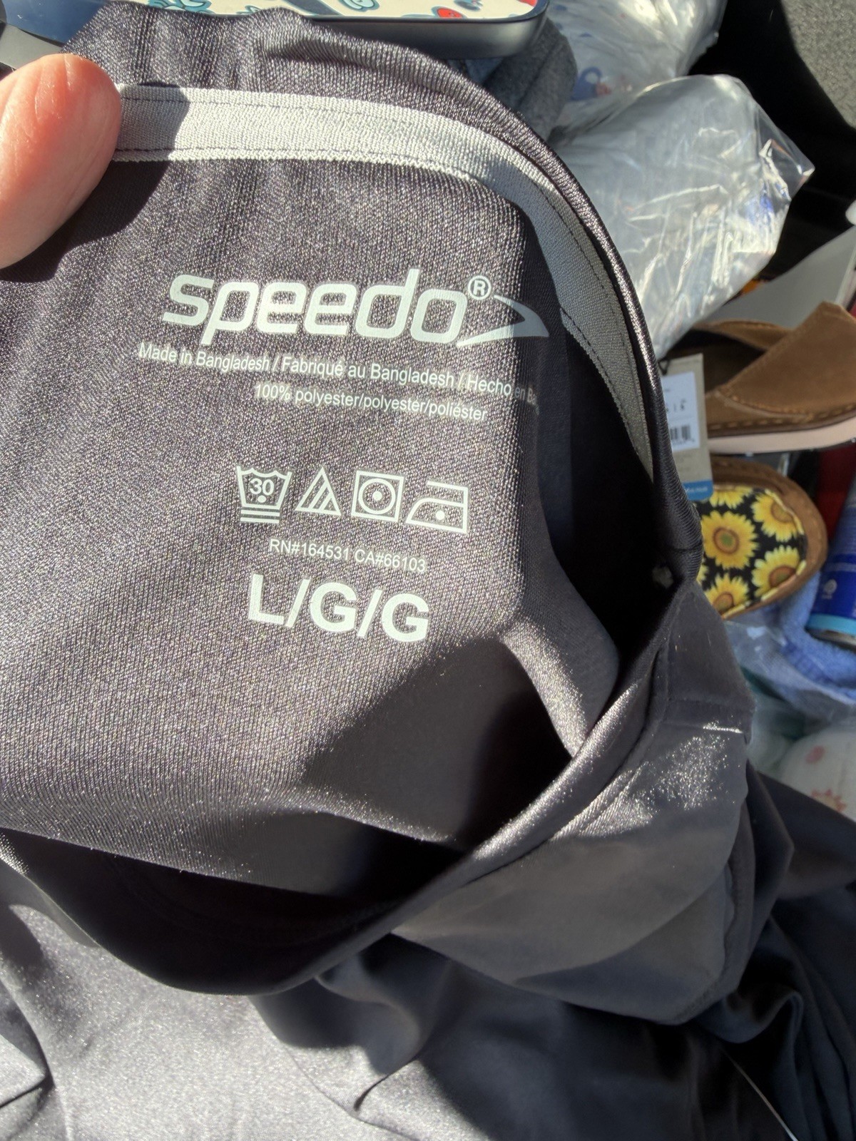 Speedo Size Large Men’s Long Sleeve Quick Dry Shirt New With Tags gallery