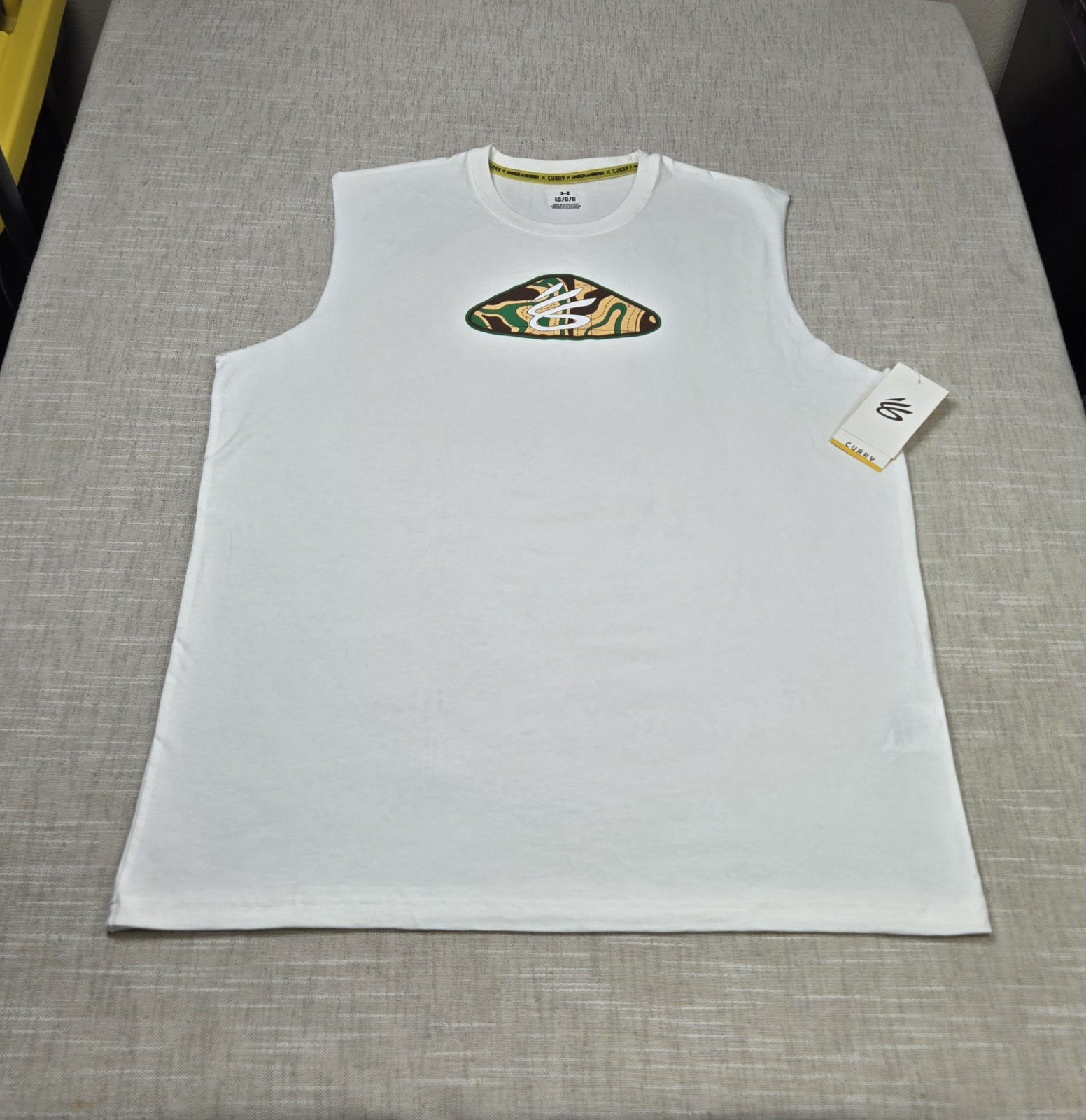 Under Armour Curry Sleeveless Tank Shirt Large Mens White Basketball Warriors gallery