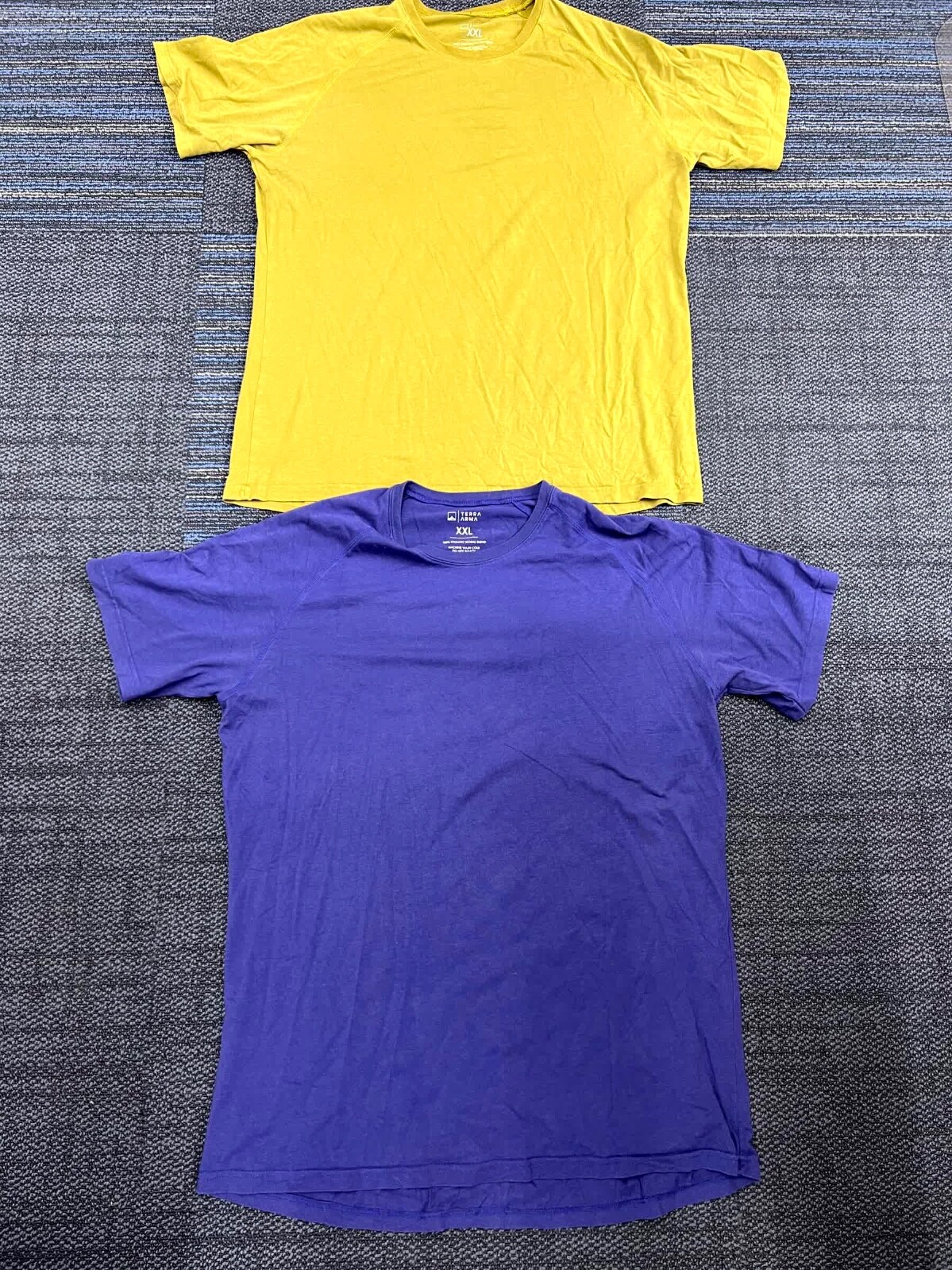 Terra Arma Catalyst Mens 2XL XXL Workout Tshirt Lot of 2 Green Purple gallery