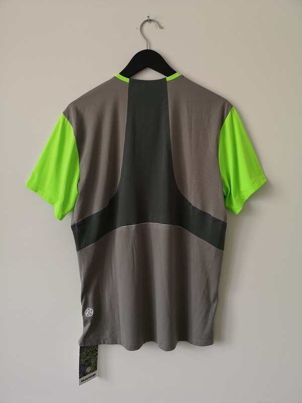 NWT LULULEMON SEAWHEEZE Neon Green Grey F&F SS Top Shirt Men's Large gallery