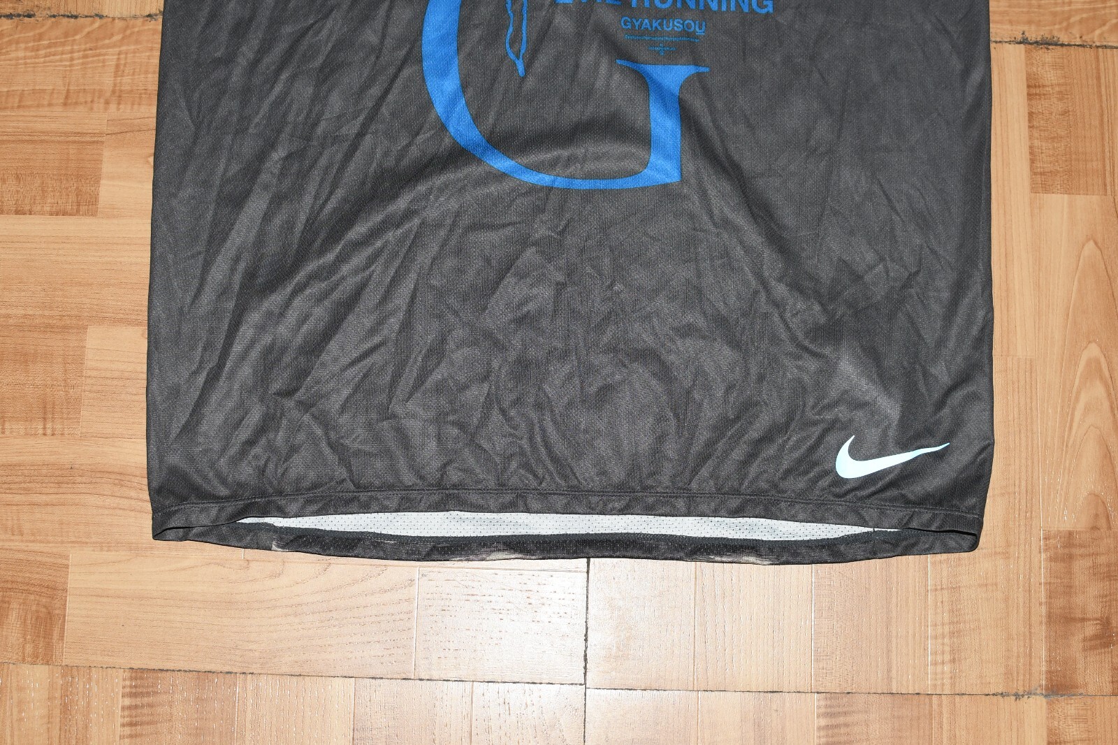 NIKE GYAKUSOU SHORT SLEEVE RACER MEN'S RUNNING SHIRT - MENS SIZE MEDIUM gallery