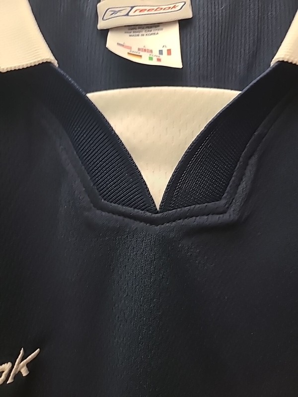 REEBOK Hydromove Men's Pullover Shirt Short Sleeve Navy Blue White Size Large gallery