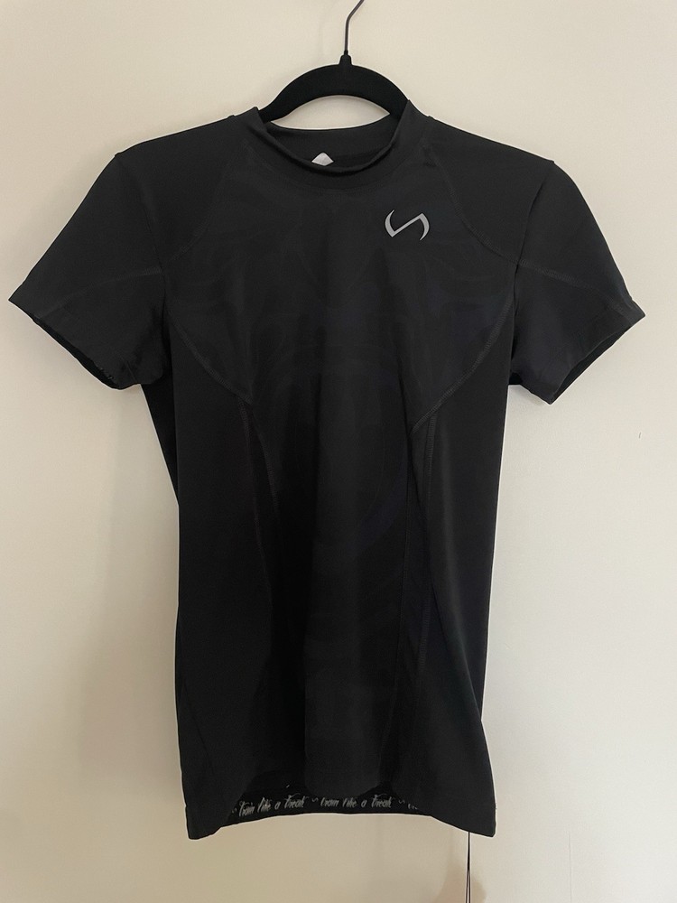 TLF Infinity Performance Gear Men's Black Athletic T-Shirt S Breathable Stretch