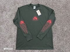 NIKE ACG LONG-SLEEVE TEE LUNGS CARGO KHAKI DX9454 325 SIZE MEDIUM NEW