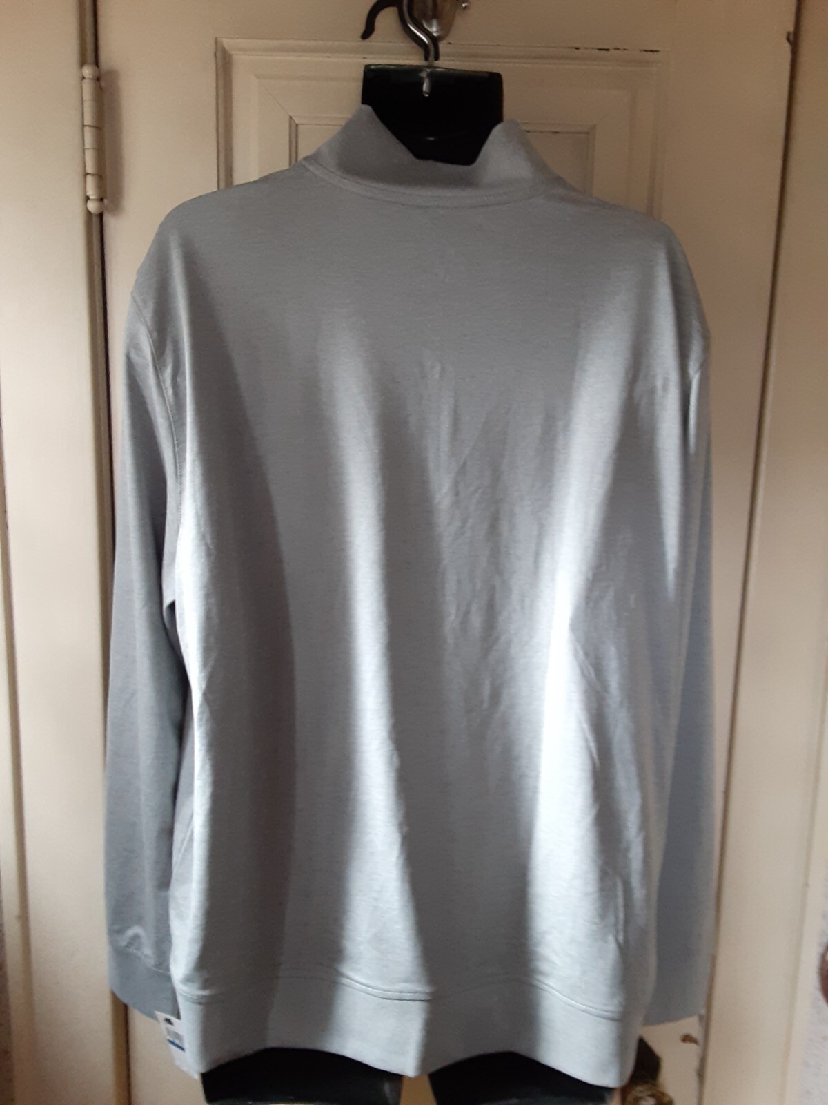 Van Heusen Men's Long Sleeve Shirt Size XL NEW WITH TAGS gallery