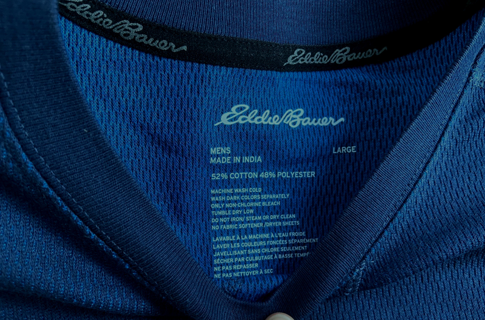 Eddie Bauer Heavyweight Doubleknit Thermal Crew Top Navy Gift Pouch Retail $40 L gallery