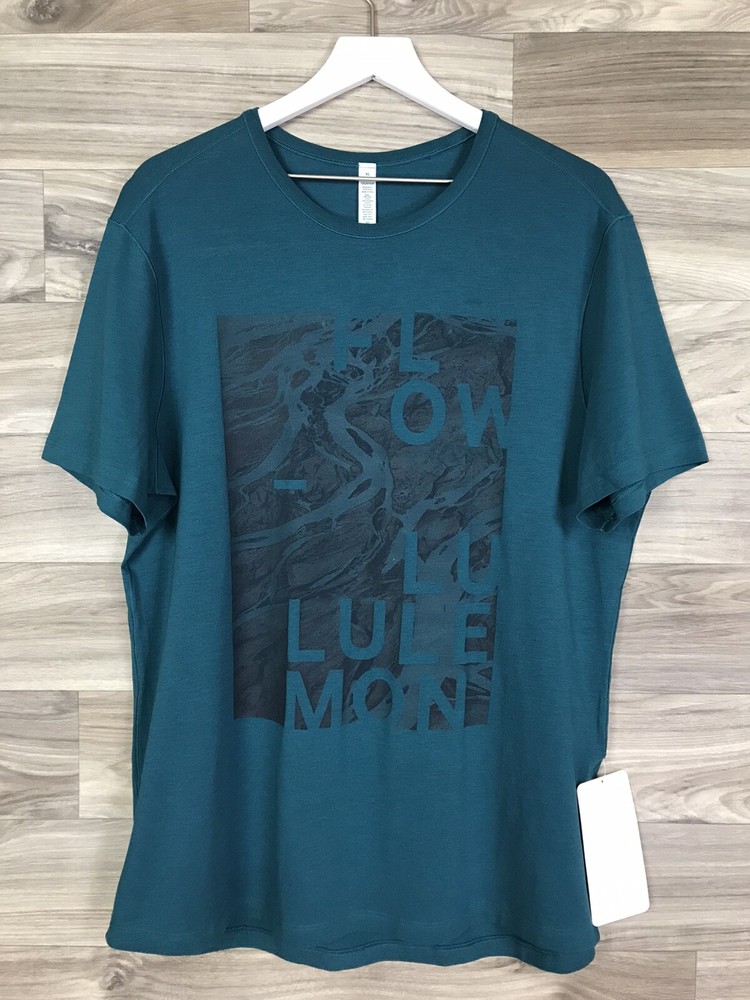 Lululemon 5 Year Basic Tee Shirt Vitasea Size XL Graphic Flow River Laguna 82903