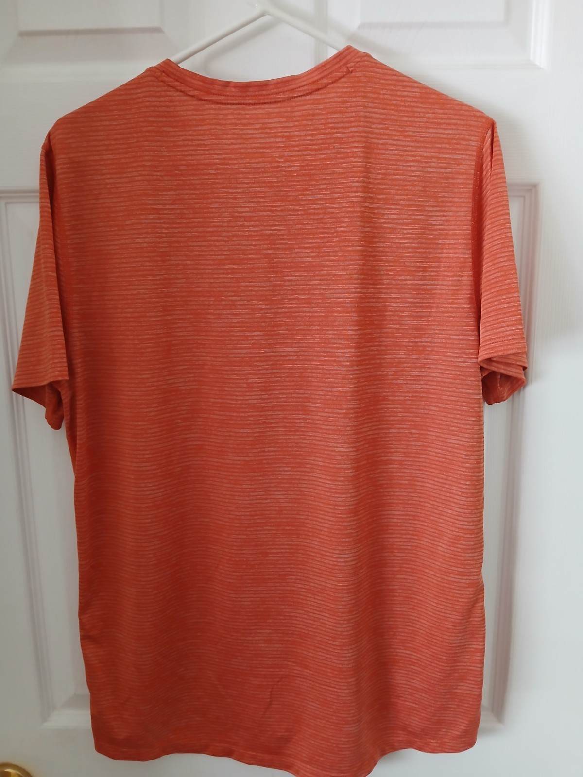 ✨️DSG Movement Performance Orange Men's Medium Short Sleeve Athletic Shirt✨️ gallery