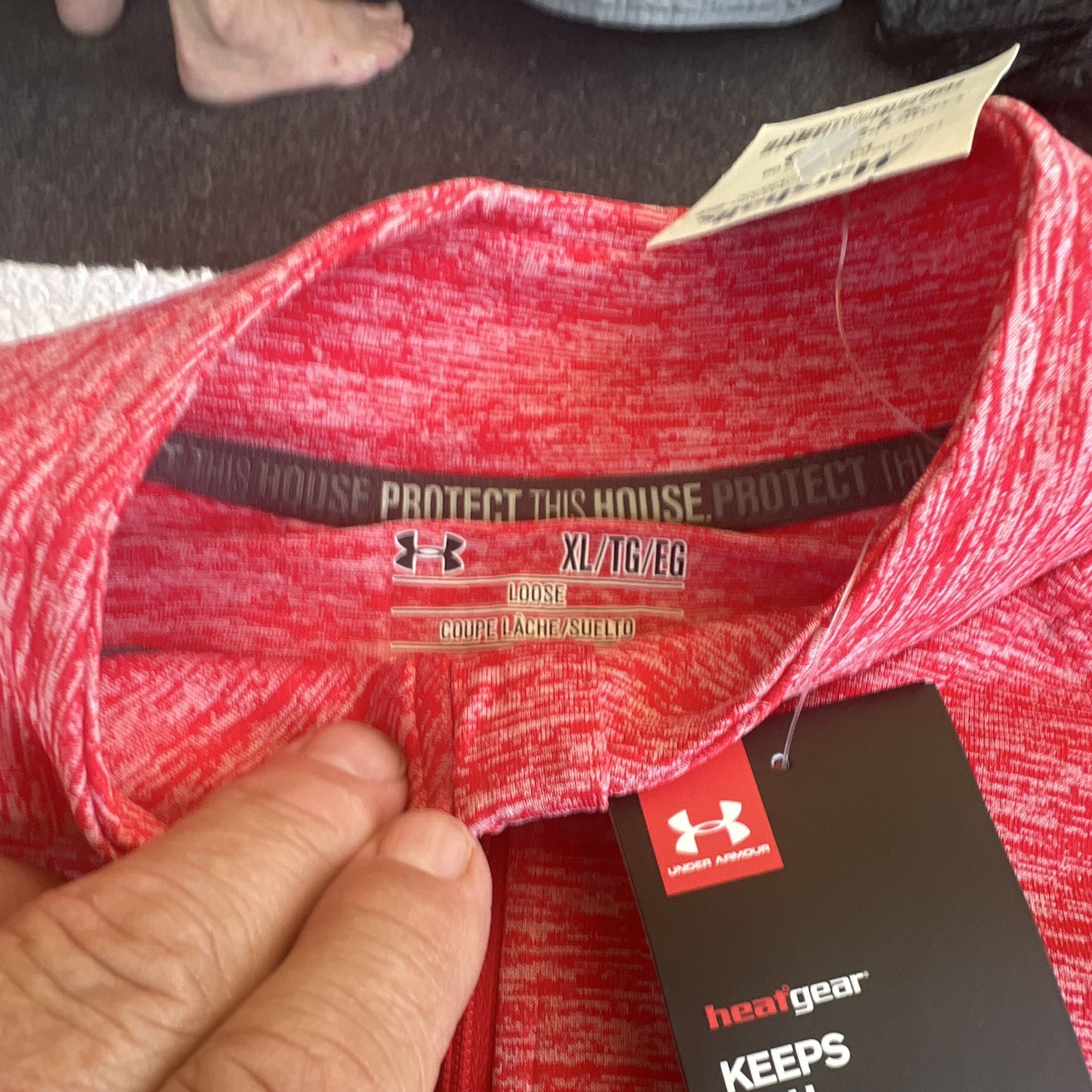 Under Armour HeatGear Men’s 1/4 Zip Mock Neck Long Sleeve Loose Red XL gallery