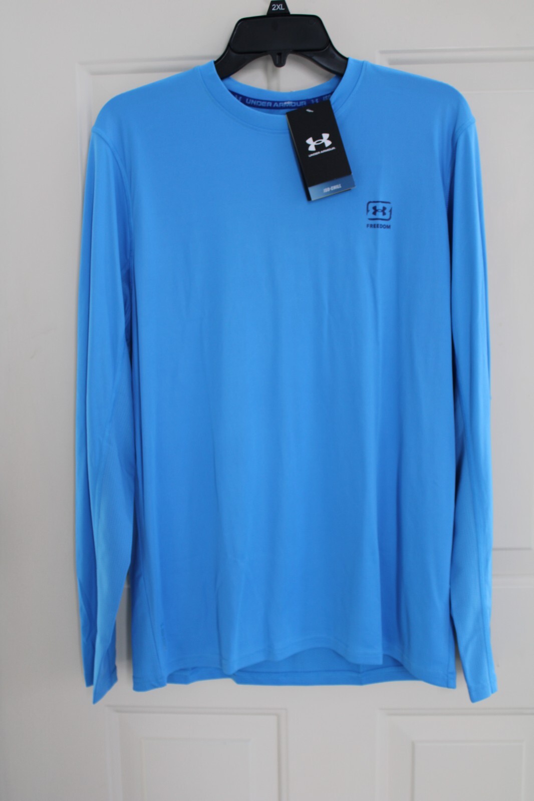 NWT Under Armour Iso-Chill Fish Pro Freedom Men's Medium Viral Blue T-shirt RARE gallery
