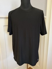 Vuori Soft Black T Shirt Mens Size XL XLarge Stretch Pullover EUC