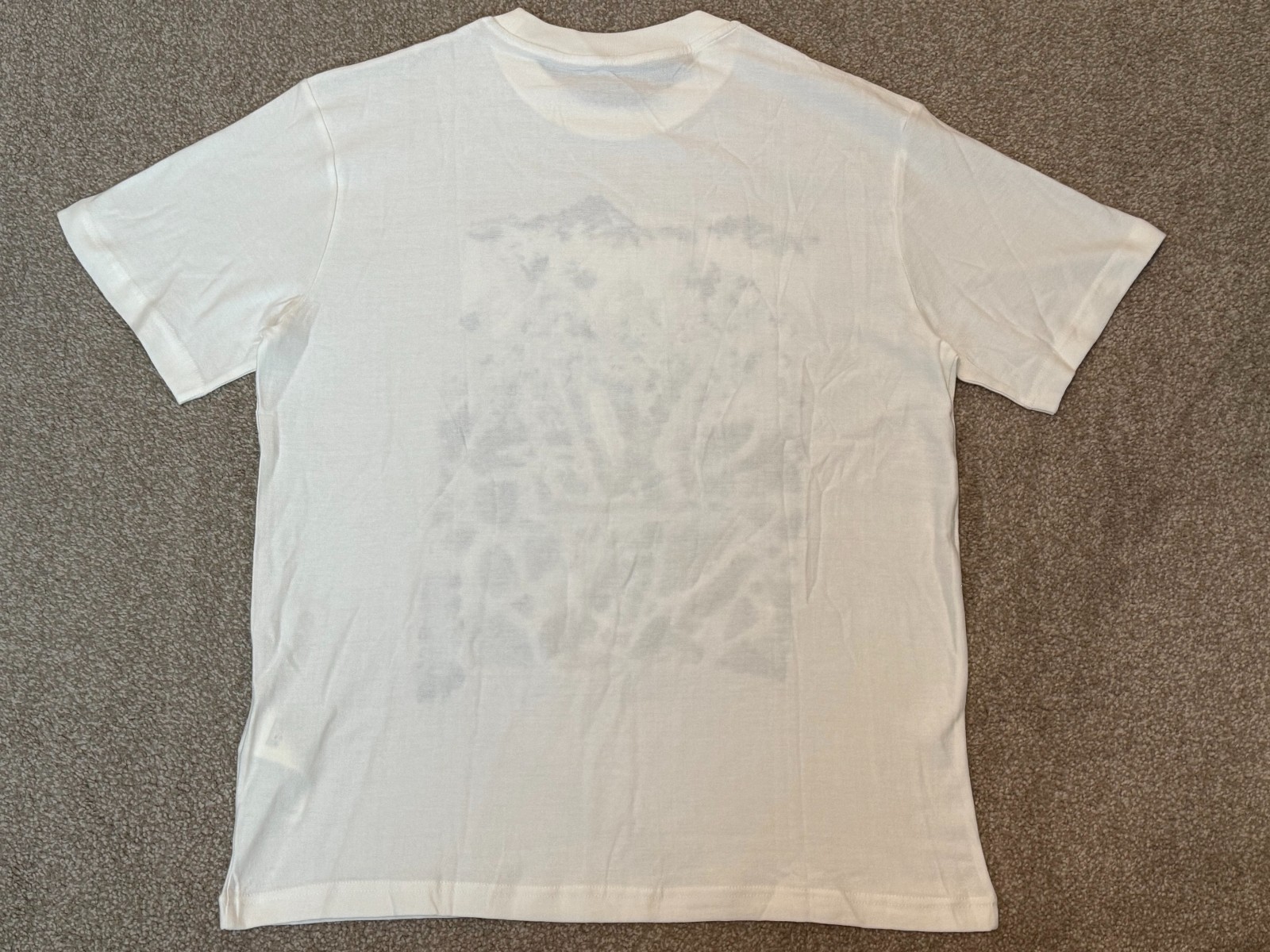 Louis Vuitton Velvet Jacquard Short Sleeved Tee Shirt white sz M gallery