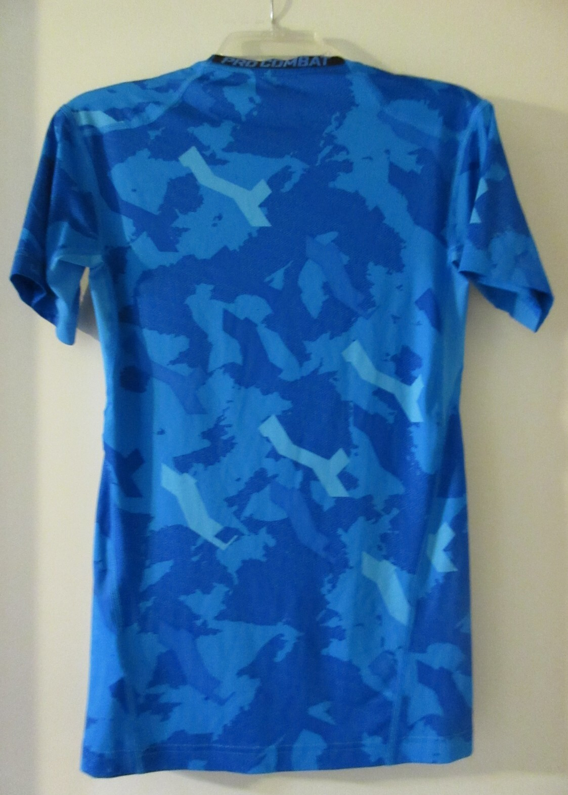 Nike Pro Combat Compression Shirt Top Mens M Blue Camo Short Sleeve Performance gallery