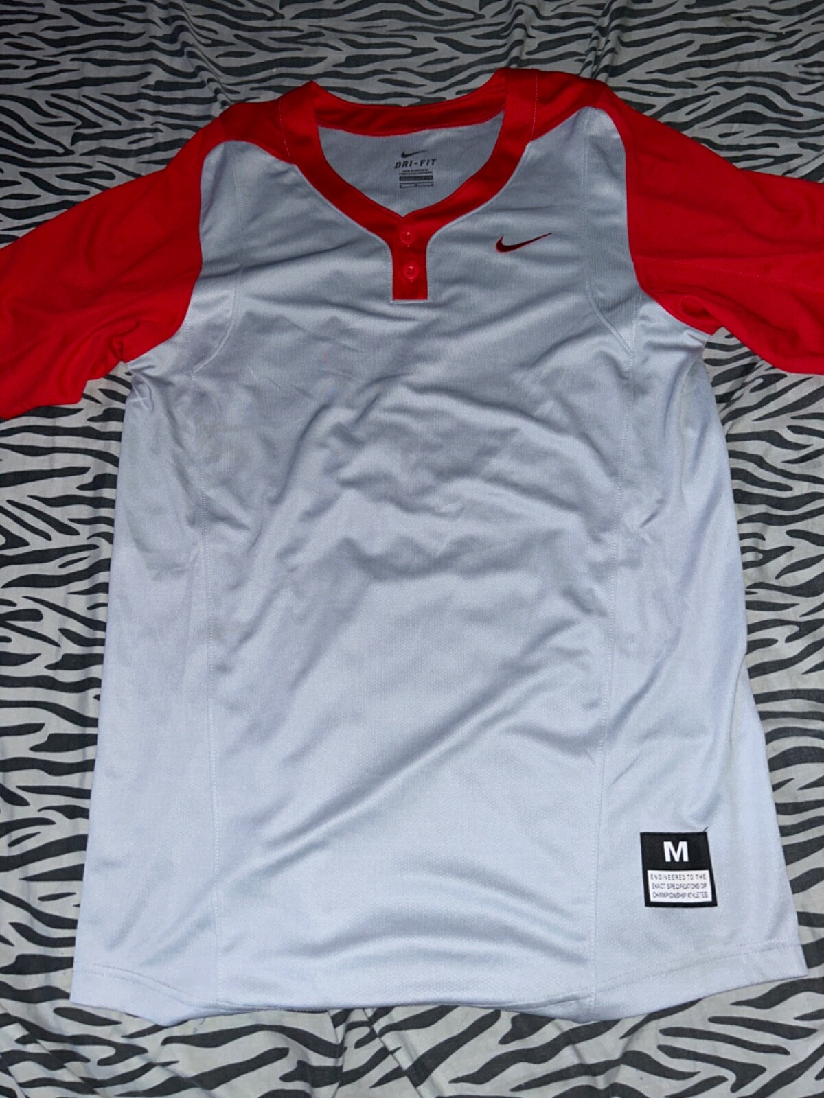 Nike Batting Practice Baseball Jersey II Men's Medium Gray 2 Button Henley gallery