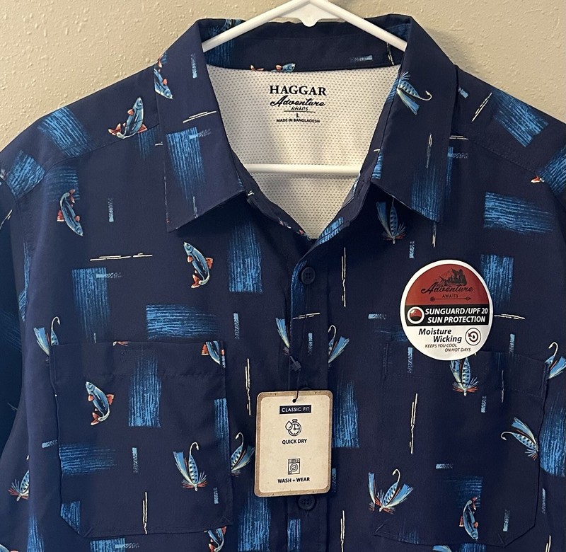 Haggar Adventure Awaits S/S Button Shirt Men’s Large Blue Fishing Lure Print AOP gallery