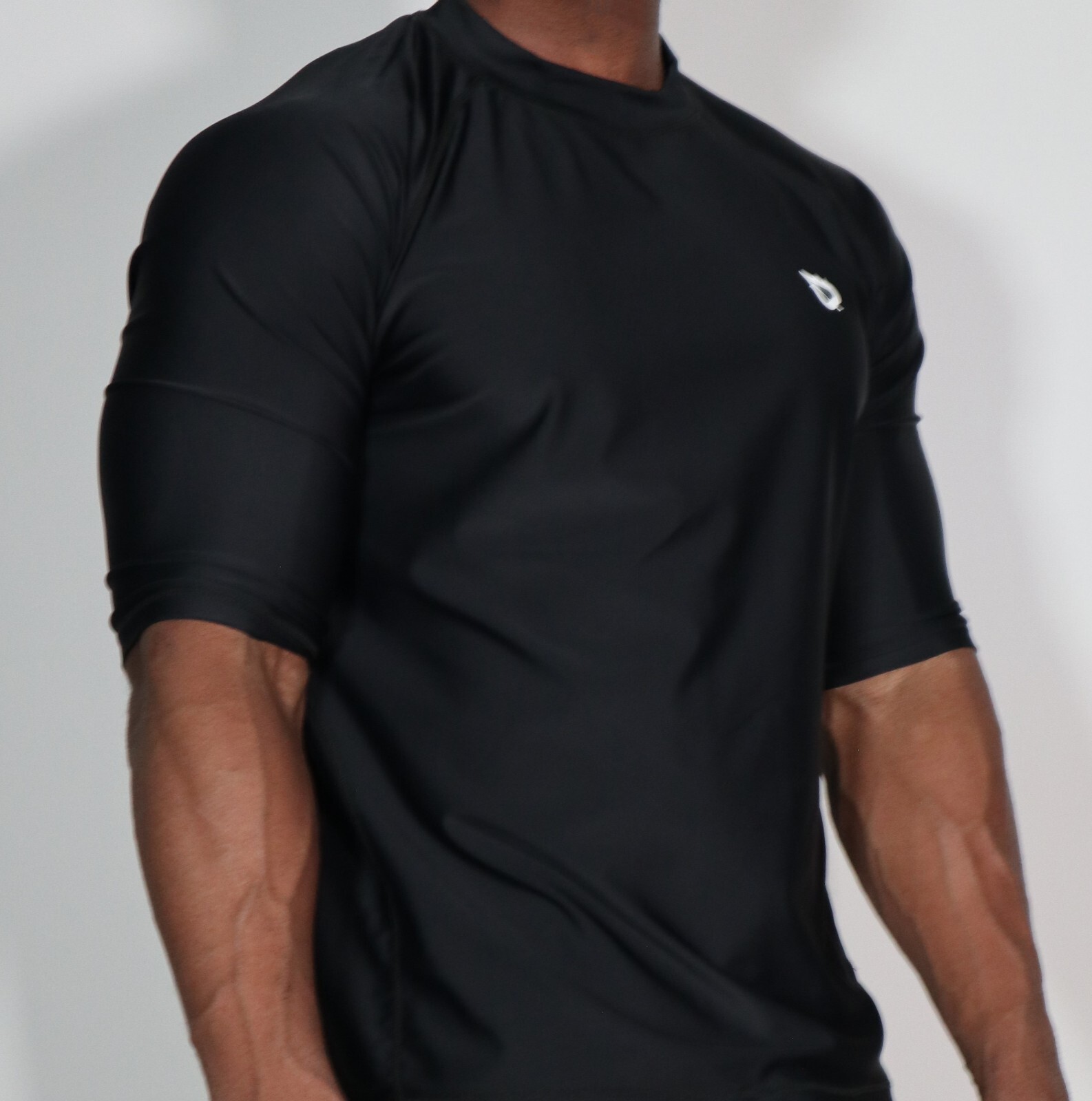 MEN'S BLACK NYLON SHIRT SIZE 2XL gallery