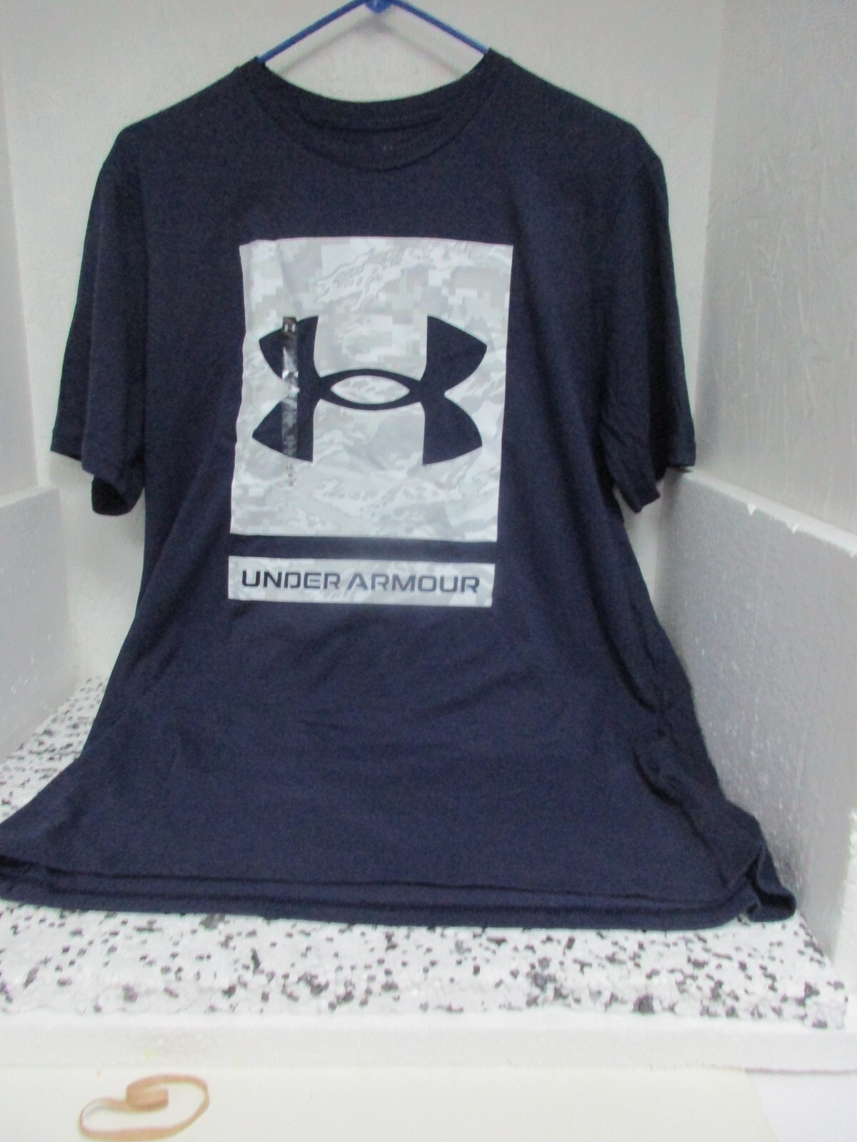 Under Armour Tee Men's UA Digi Camo Box Logo Short Sleeve T Shirt Large New gallery