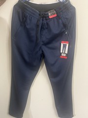 Spyder Activewear Size Medium ￼with zipper pocket