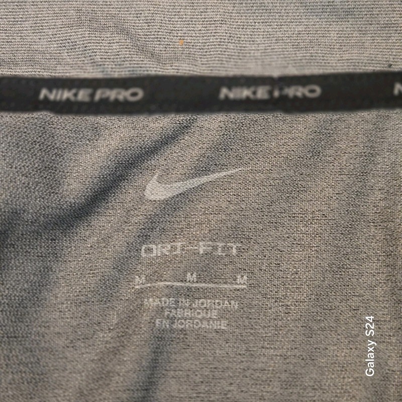 NIKE PRO DRI FIT 1/4 ZIP HYPER DRY TRAINING PULLOVER MEN'S SIZE M- DM5503-070 gallery