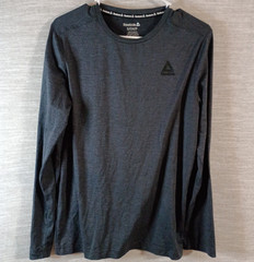Reebok Men’s Gray Long Sleeve Crew Neck Lightweight Gym Tee Logo Size S