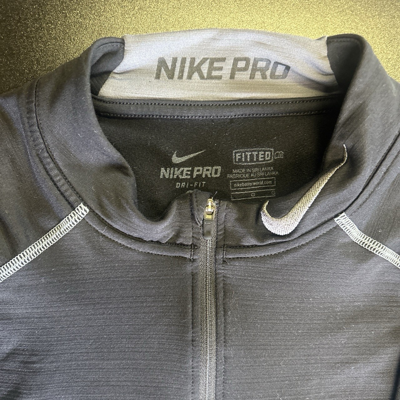 Men’s Large Nike Pro Fitted Black Quarter Zip Long Sleeve Shirt Dri Fit gallery
