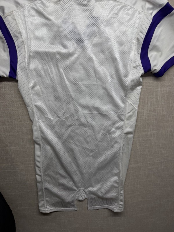 Nike Men’s Team Open Field Practice Football Mesh Jersey – White-Purple / Medium gallery