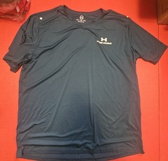 Mens 3xl Under Armor Athletic Tshirt Dark Green Pit-Pit 25in. Length 31in. Used.