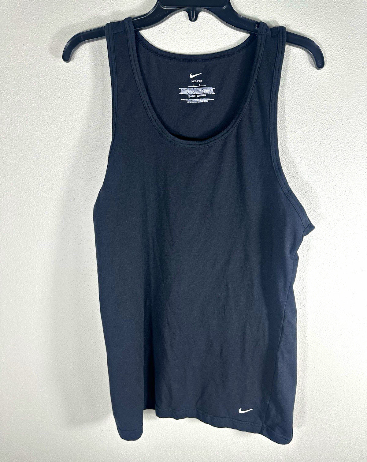 Nike Dri-FIT Tank Top Men’s Large Black Athletic Gym Workout Sleeveless Shirt gallery