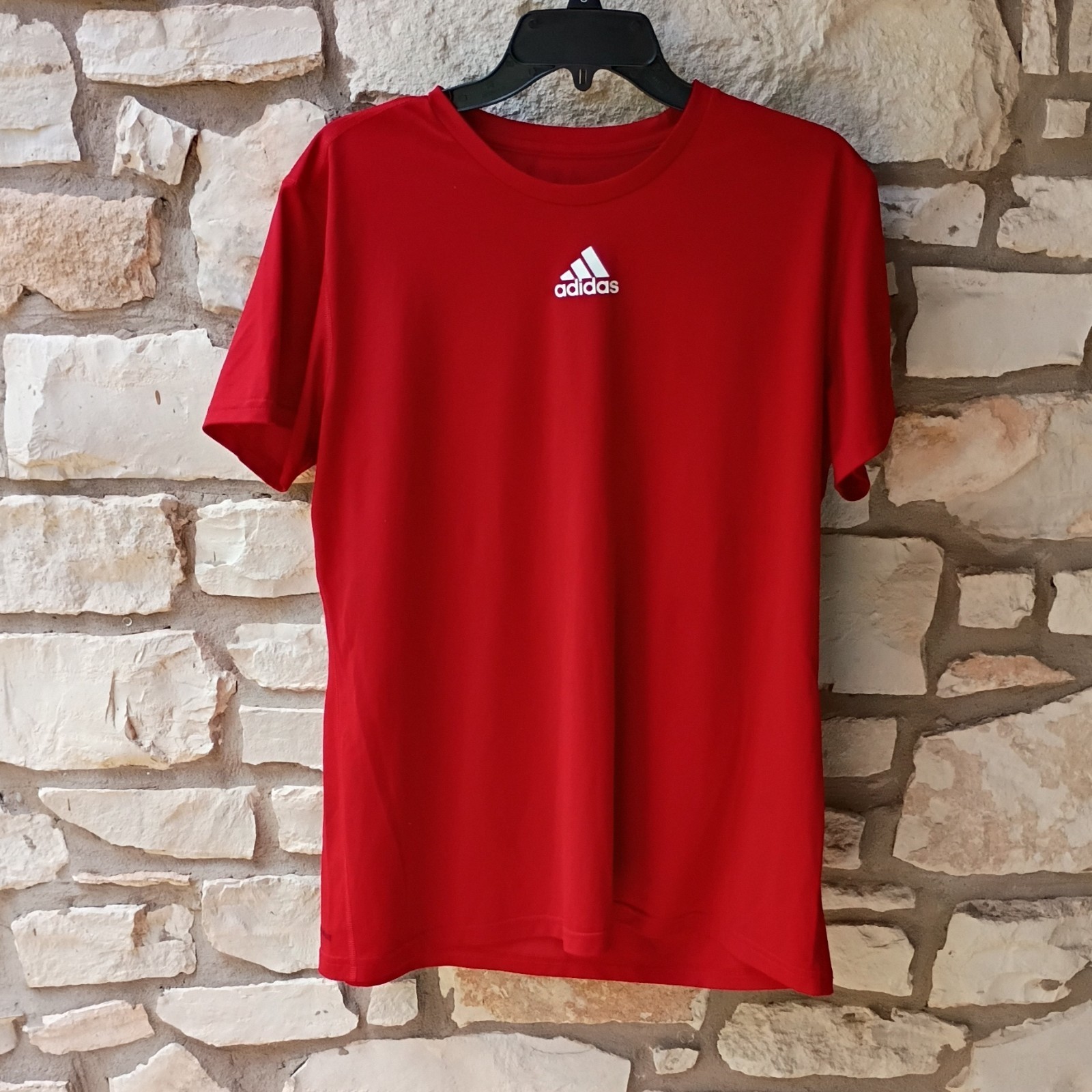 adidas Creator Tee & Nike The Nike Tee Men's XL Red Crew Neck Athletic T-Shirts gallery