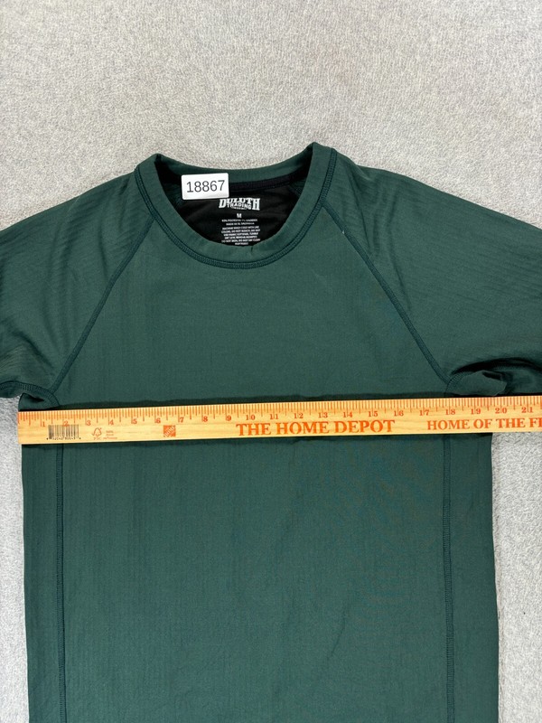 Duluth Trading Co Midweight Long Sleeve Crew Base Shirt (Men's Medium) Green gallery