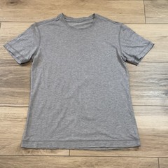 Lululemon Athletic Shirt Medium ? Mens Heather Gray Workout Gym See Measurements