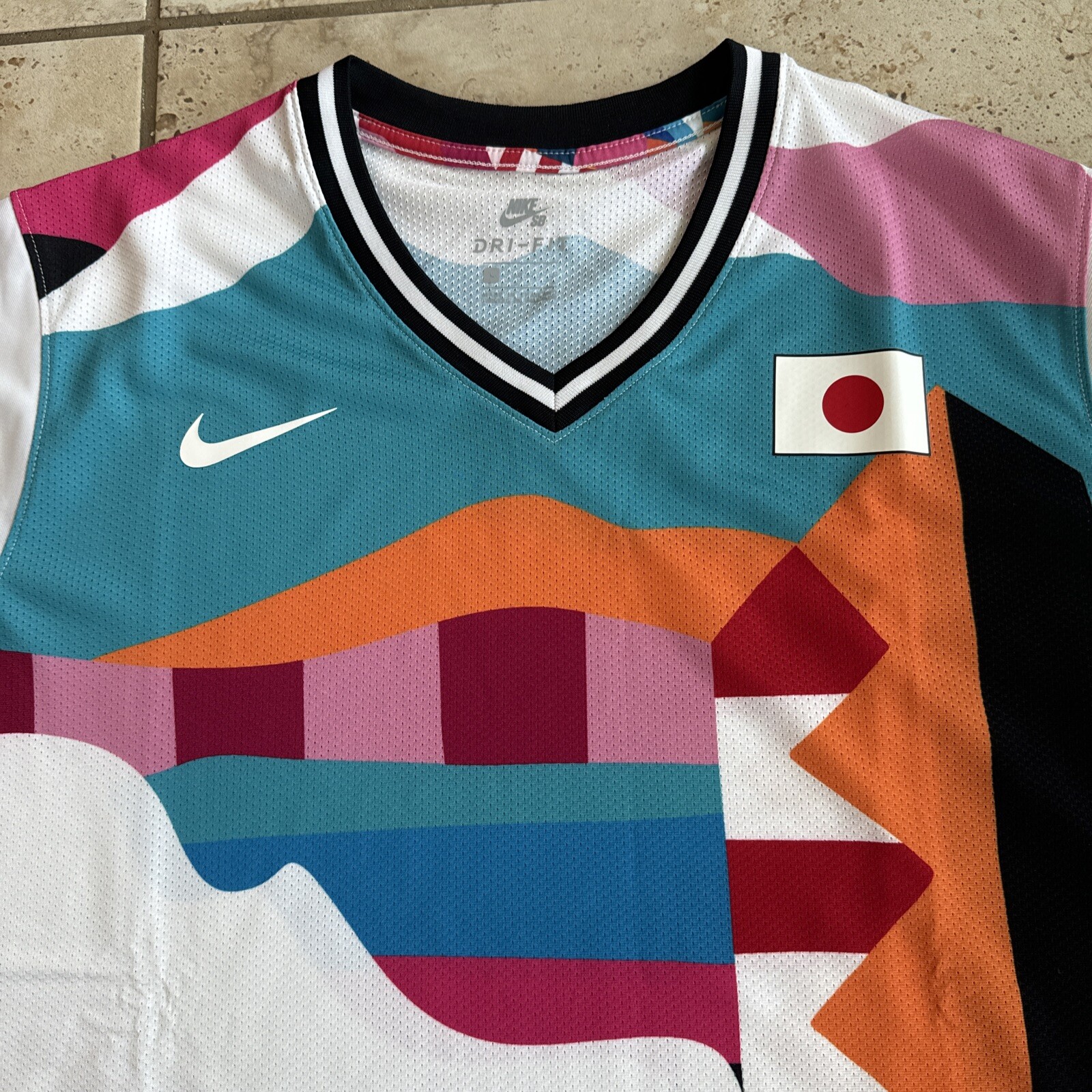 Rare Nike SB Parra 🇯🇵 Japan 🇯🇵 Federation Kit Jersey Women’s Size L gallery