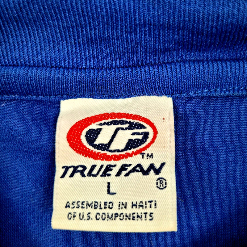 True Fan Sports Champions Giants Mens T-Shirt Sz L Short Sleeve V-Neck Poly Blue gallery