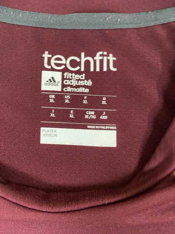 Adidas Techfit Climalite Compression Shirt Men’s XL Maroon Gray Athletic Gym Tee gallery