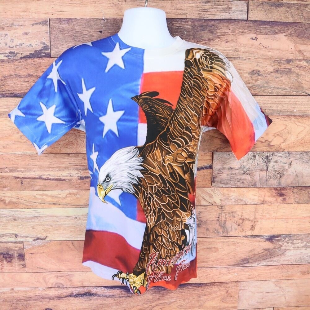 Eagle American Flag Patriotic Activewear Shirt Mens Sz M Red White Blue gallery