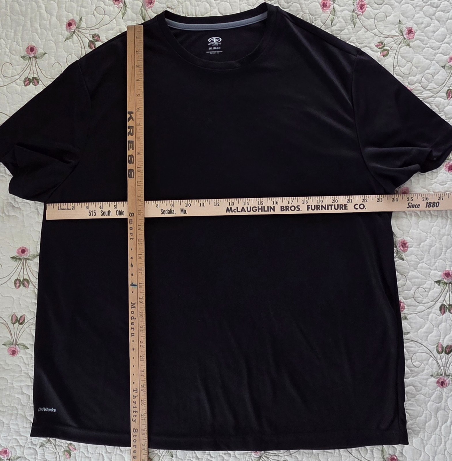 Athletic Works Driworks Men's Lightweight Shirt Size 2XL ~ NEW WITHOUT TAGS gallery
