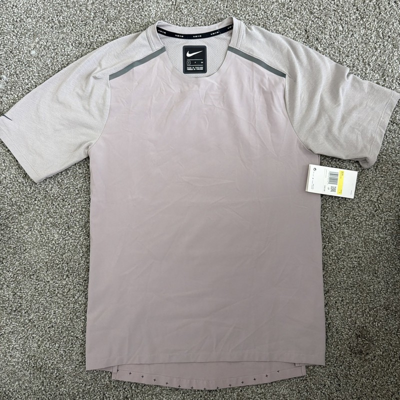 Nike Tech Pack Short-Sleeve Running Top Tan BV5713-218 Men's Size Small NEW gallery