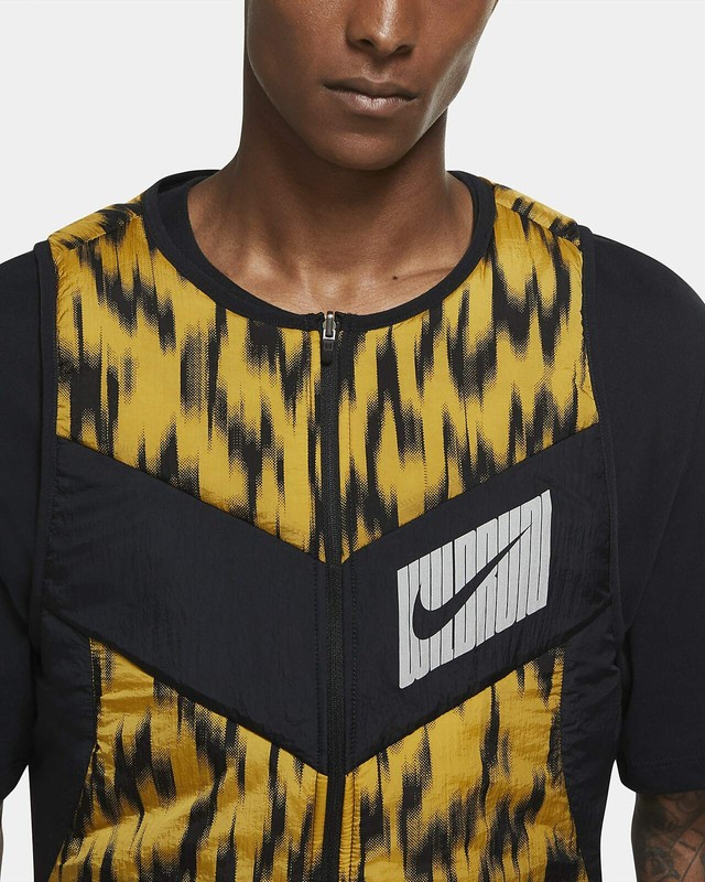 NIKE Men's AEROLAYER Wild Run Reversible Running Vest NWT SIZE: SMALL gallery