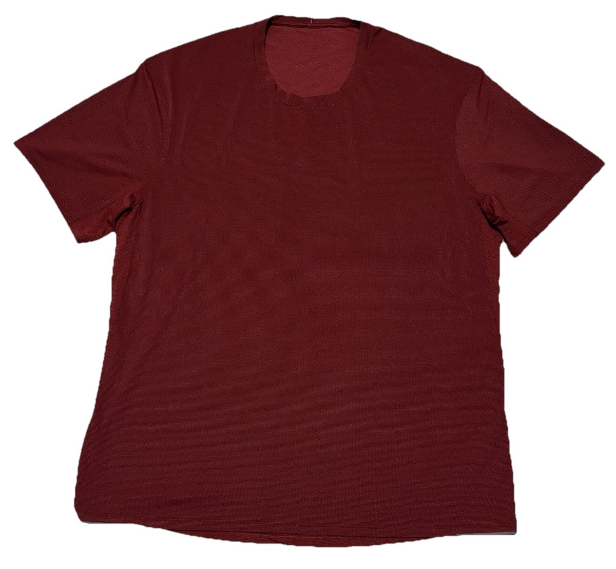Lululemon Mens Size XL Runway SS Caliente T-Shirt Short Sleeve Burgundy gallery