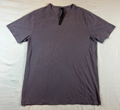 Lululemon T-Shirt Mens Small Mauve Purple Short Work Stretch Perform Gym Casual